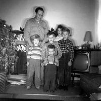 Pap, Aunt Barb, Uncle David, Mom, Uncle Rob, and ? - 1959