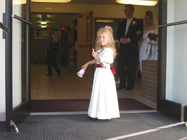 Carrie rings a bell to announce Shawn and Michelle coming outside again.. 10/4/03