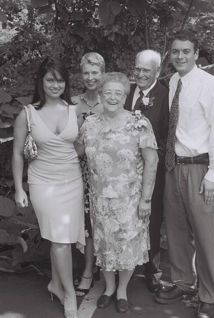 Jennifer, Aunt Barb, Gram, Pap, Chris