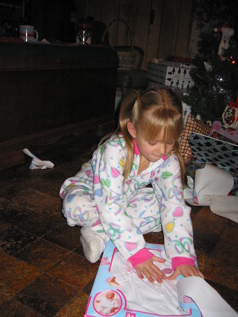 comstud sent her some new clothes for Baby Annabell.