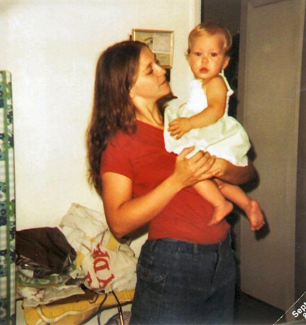 Paige's first haircut.
1981