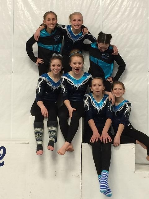 San Diego bound -- Gabi, Ginny, Emma R, Hannah, Grace A, Carrie and MiKelle
