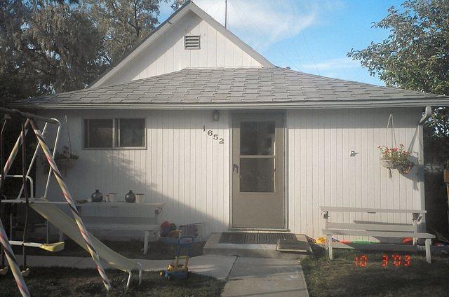 The front of Mom's house