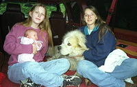 Mommy, Carrie, Pico, and Grandmom - 5/22/99


In Wisconsin.