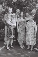 Ric, Paige, Carrie, Shawn, Mom, Michelle, Gram, Pap