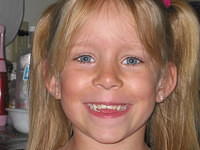 Close-up Carrie.
