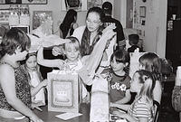 Sara, Jorgeann, Carrie, Mom, Tiffany, Kylie, Emily